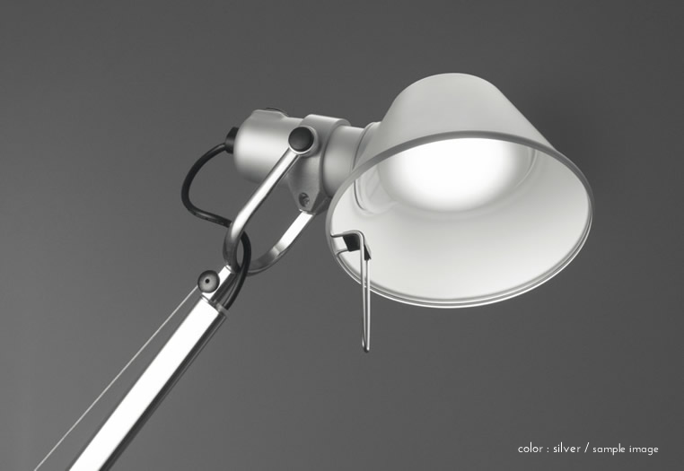 Tolomeo Midi Table LED トロメオ マイクロ テーブル LED|アルテミデ|デスクライト - LED照明、照明器具の通販ならイケダ照明 online store
